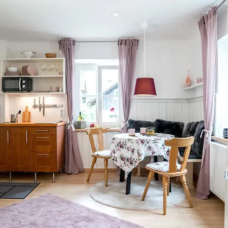 Ferienwohnung Family Hideaway mit Baby- und Kleinkindausstattung Hallstatt Exterior foto