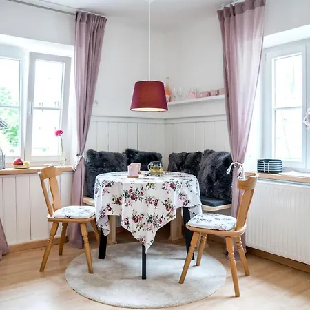 Ferienwohnung Family Hideaway mit Baby- und Kleinkindausstattung Hallstatt Exterior foto